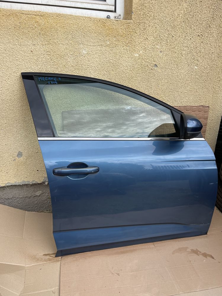 Usa portiera Renault Megane 4 IV Hatchback dreapta fata 2016-2023