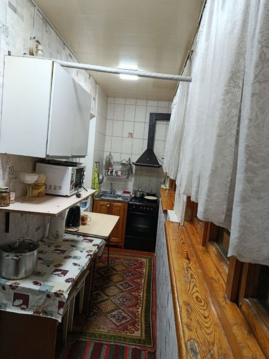 Юнусабад-11,, метро Туркистон. Факат Еш ОИЛАГА берилади