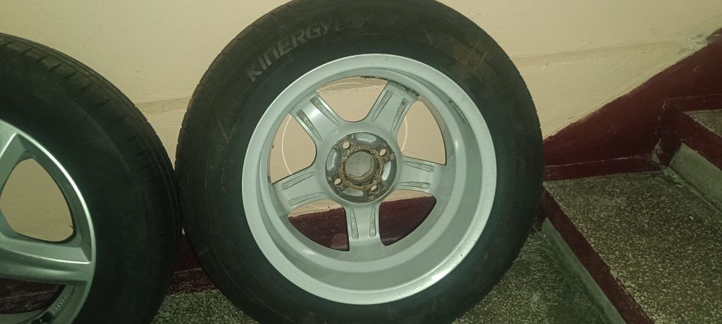 Jante aliaj r15 + cauciucuri noi