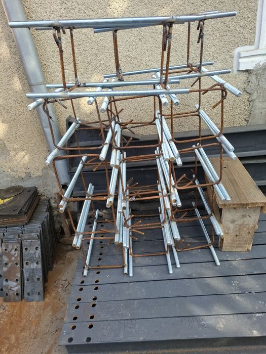 Hale metalice structuri din stoc