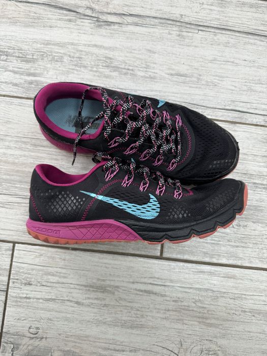 Маратонки Nike 39