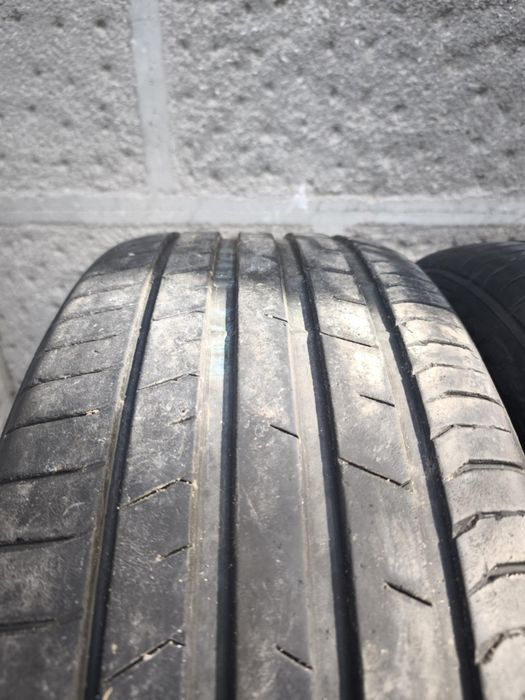 Продавам гуми TOYO летни  265 /45/21
