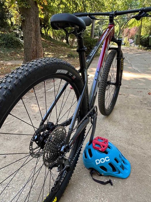 TREK MARLIN 6 GEN 3/3025 aproape noua