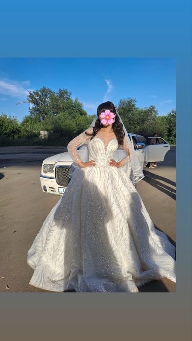 Продам свадебное платье