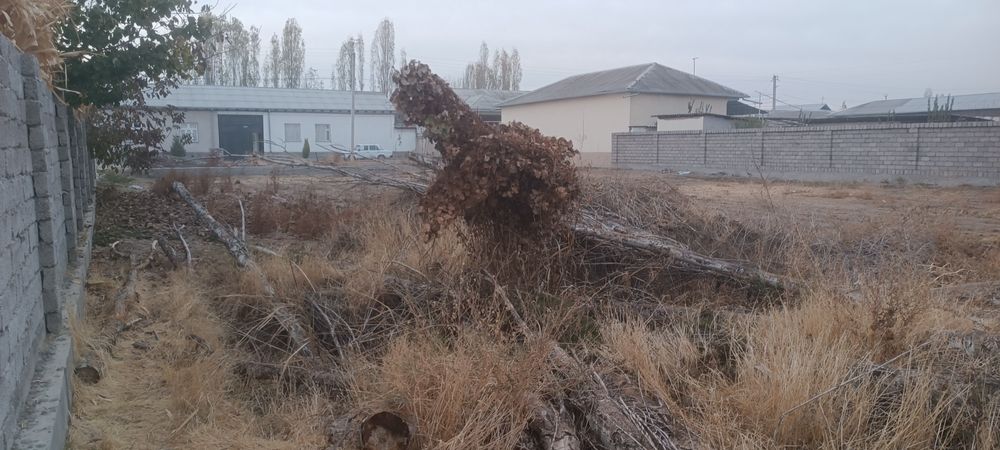 Участок сотилади 4 сотих