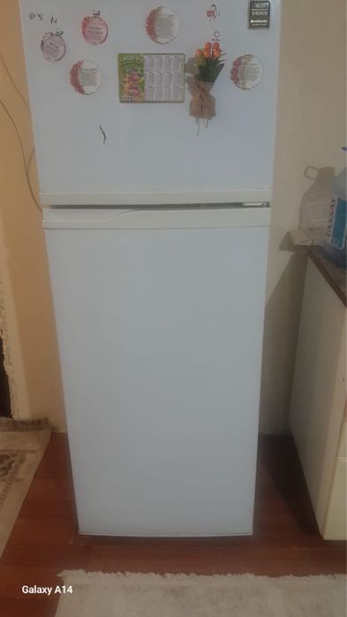 Продам холодильник