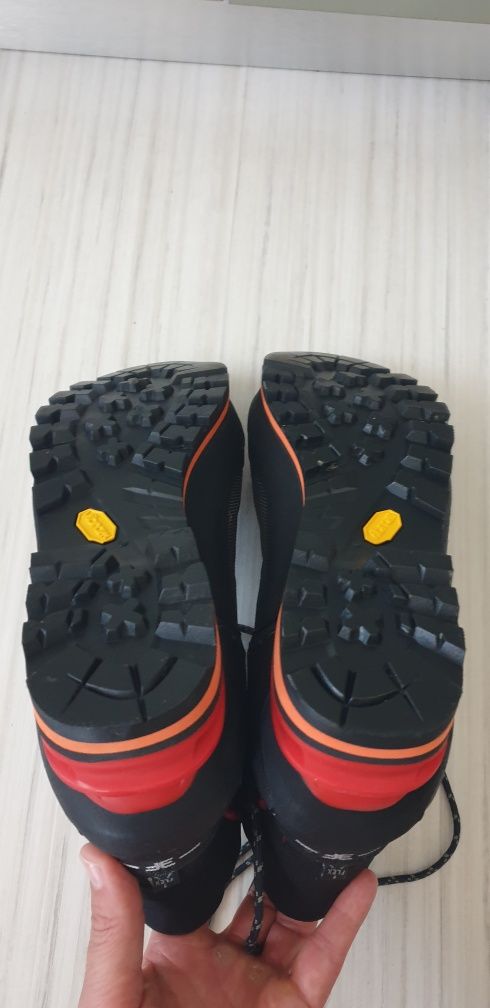 Salewa Crow Gore - Tex Vibram 46/30см. НОВО! ОРИГИНАЛ! Мъжки обувки!