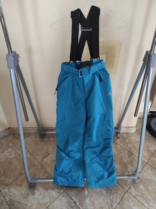 Ски екип Dare2B, Пухено зимно яке Rossignol