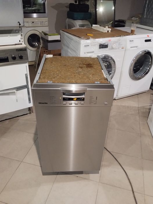 Съдомиялна Miele 45 см. Inox