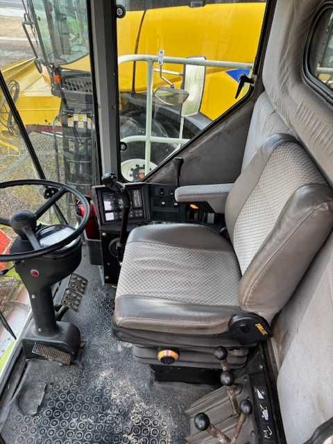 Combina Claas Dominator 88