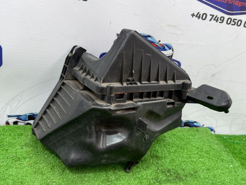 CARCASA FILTRU AER SMART FORTWO III COUPE 1.0 BENZINA AUTOMAT 2018 COD OEM H8201394903 2015-2019
