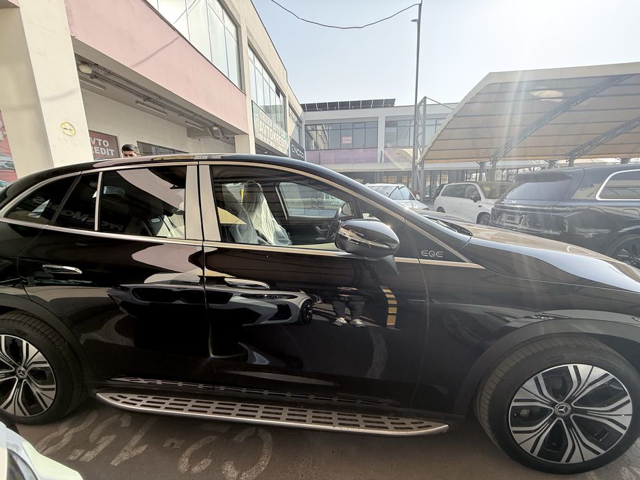 Mercedes benz eqe 500 4 matic