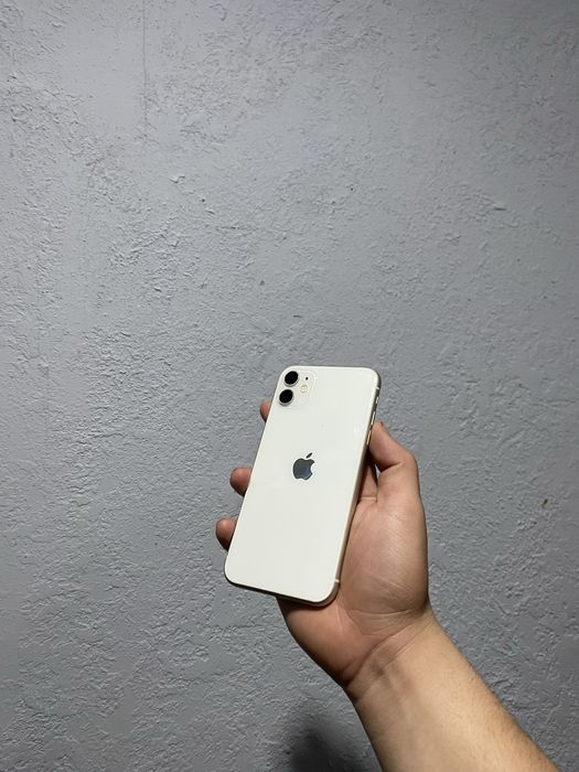 Продаю айфон 11идеал полный комплект