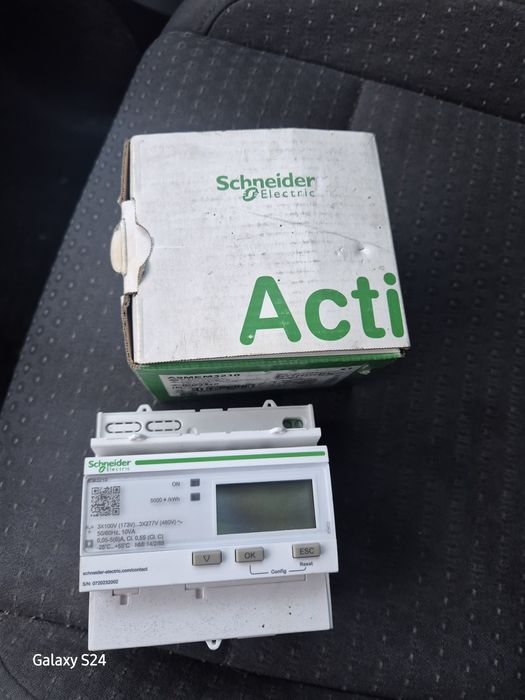 Contor trifazic  electric de vanzare nou