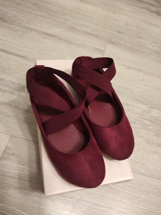 Pantofi balerini grena măr. 30
