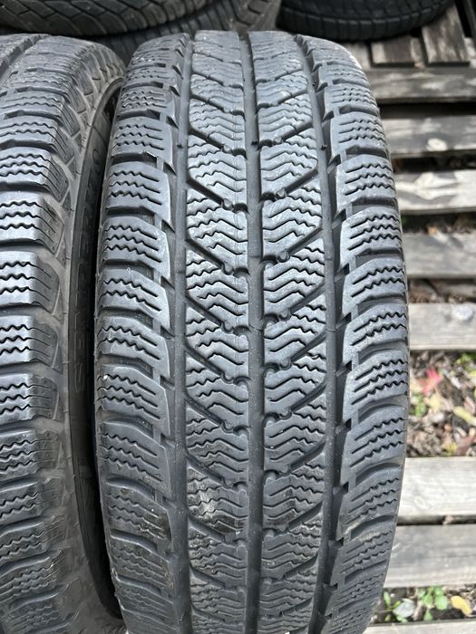 Cauciucuri iarna 205/65/15C Semperit 2023