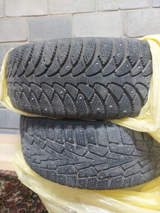 Продам зимнюю резину хорошем состоянии