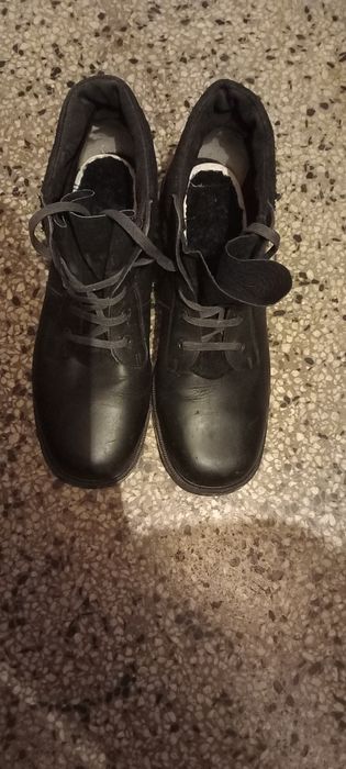 Зимни мъжки боти