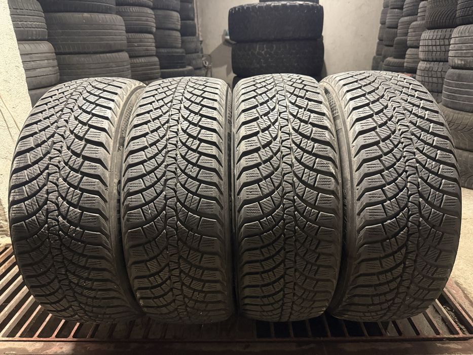 Гуми Kumho 215/55/17