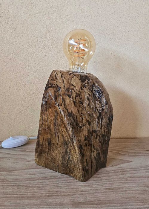 LAMPĂ UNICAT – Natură & Design într-un singur obiect!
