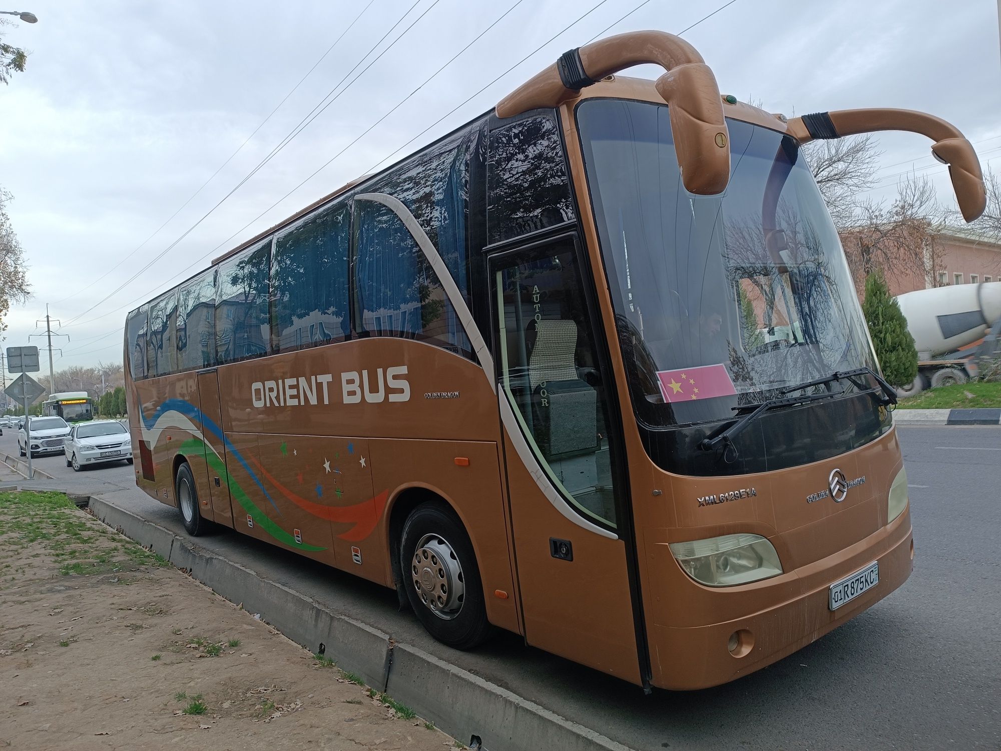 Avtobus Golden Drakon sotiladi yoki ardendaga beramiz