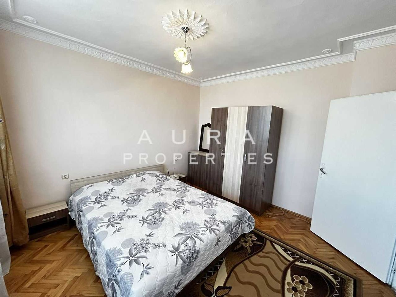 Продава се Двустаен апартамент в Разград, Орел - 79 кв.м за 1259 €/кв.м - Снимка #3