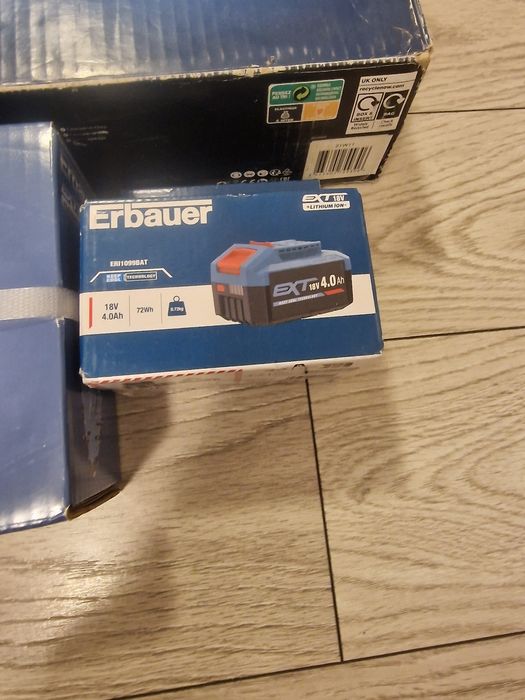 Fierastrau  tip sabie pe acumultori