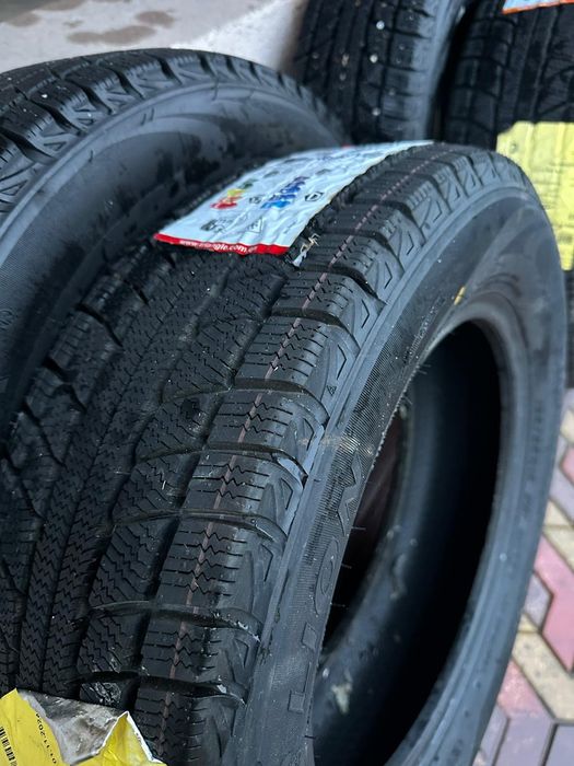 Vând 4 anvelope de iarnă 185.65.R15