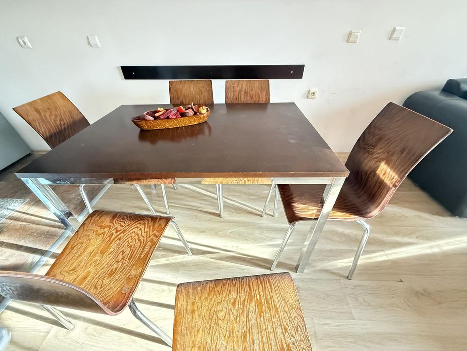 Маса за хранене с 6 стола