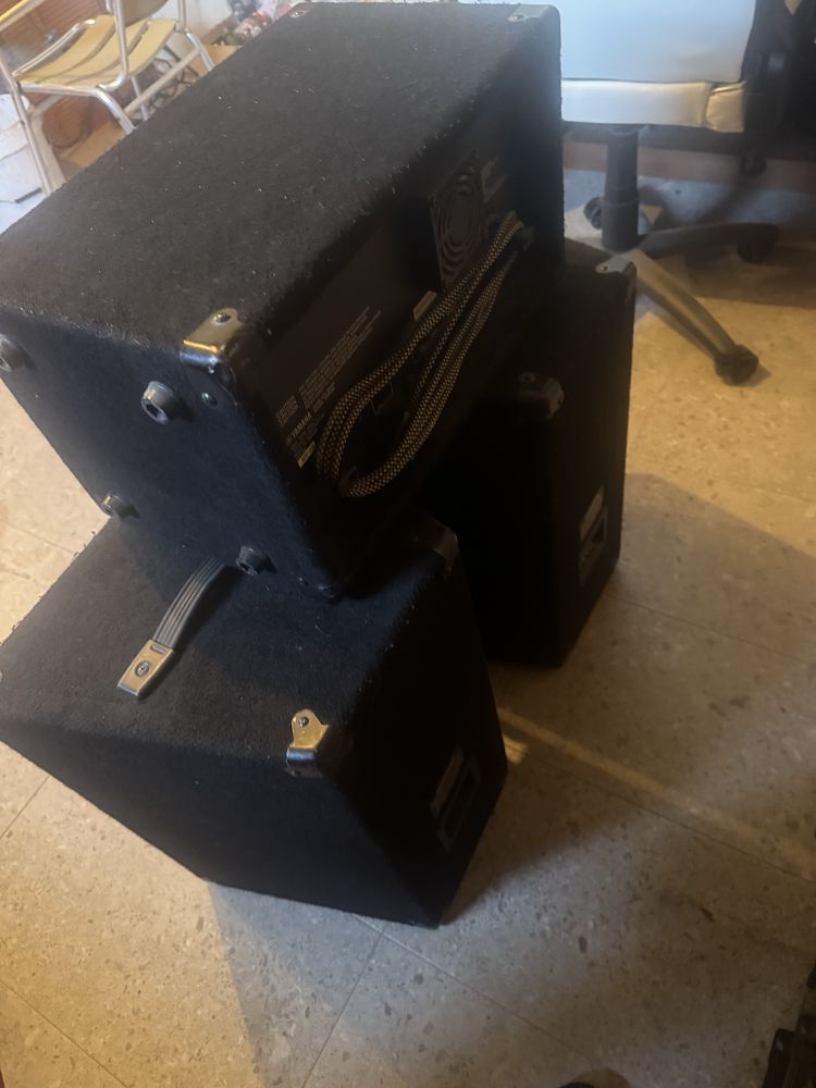 Yamaha Сет Тонколони + Миксер/Усилвател 2х500W RMS