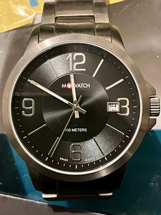 Mondaine титаниев часовник M-Watch