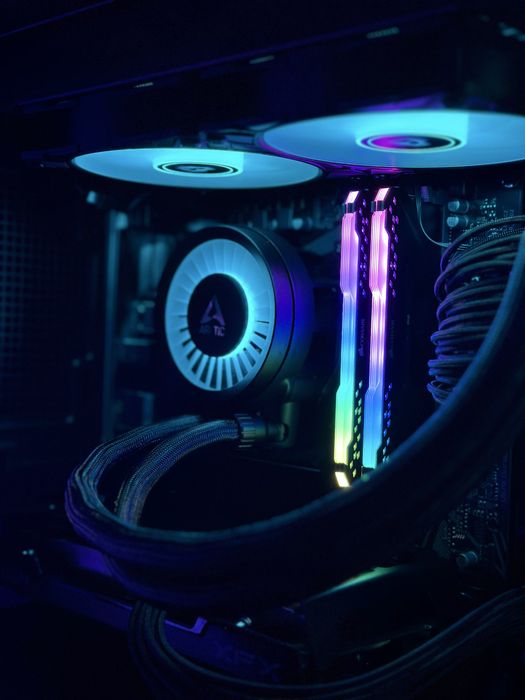 PC Gaming Ryzen 7 5800X/RX 6600