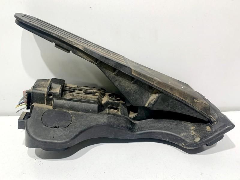 Pedala acceleratie Volkswagen Golf 6 (2008-2013) 1.4 mpi CGGA 1K1721503T