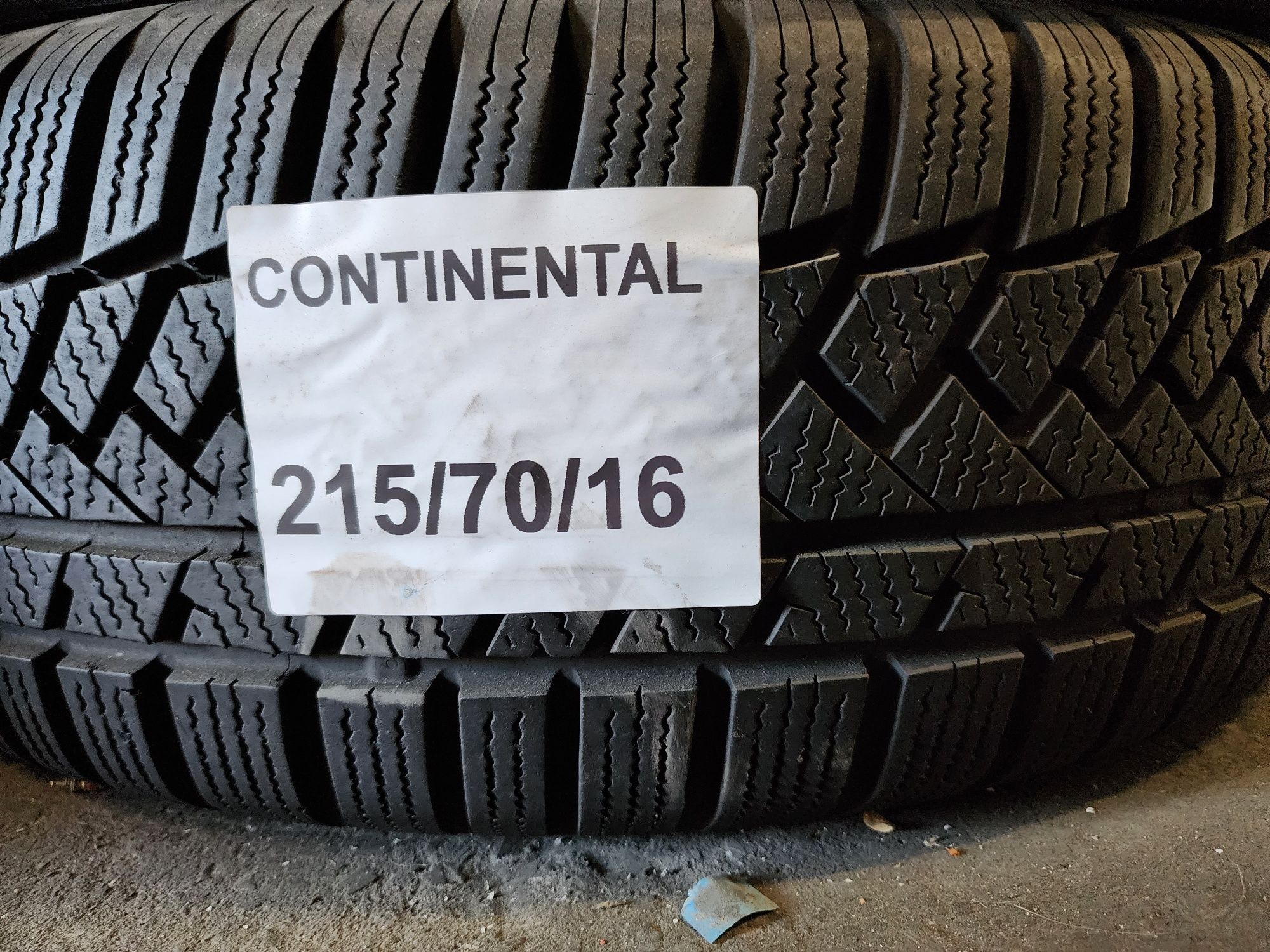 215 70 16 Continental iarna 7mm adâncime profil