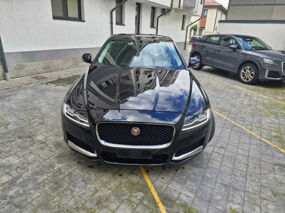 Jaguar XF 2.0D AWD | 2020 | Piele, LED, TVA Deductibil