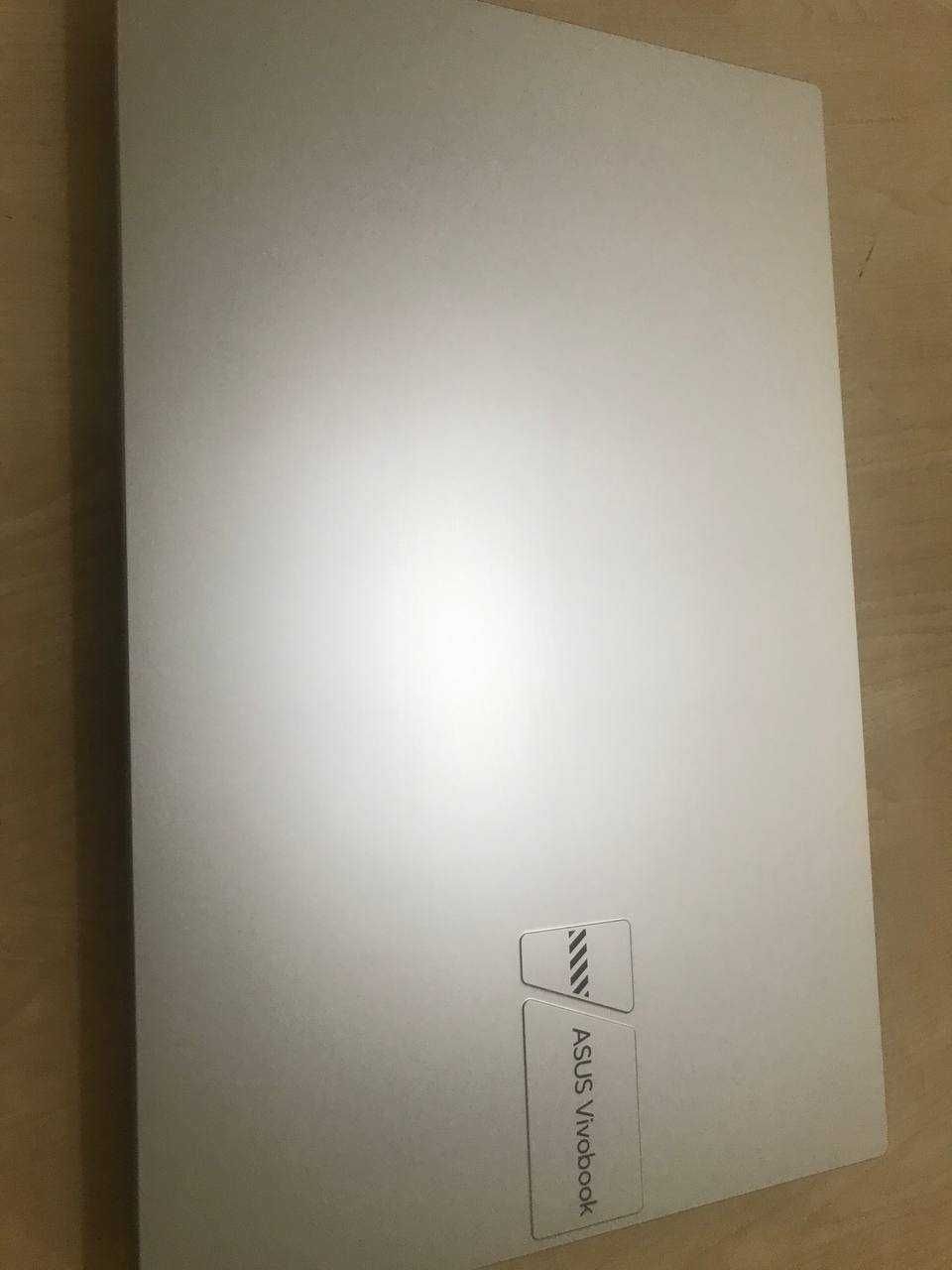 Продаётся в Фергане!!! ASUS Vivobook 15