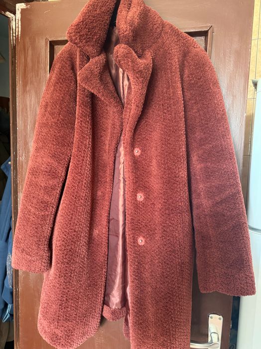 Haină foarte călduroasă perfectă pentru iarnă