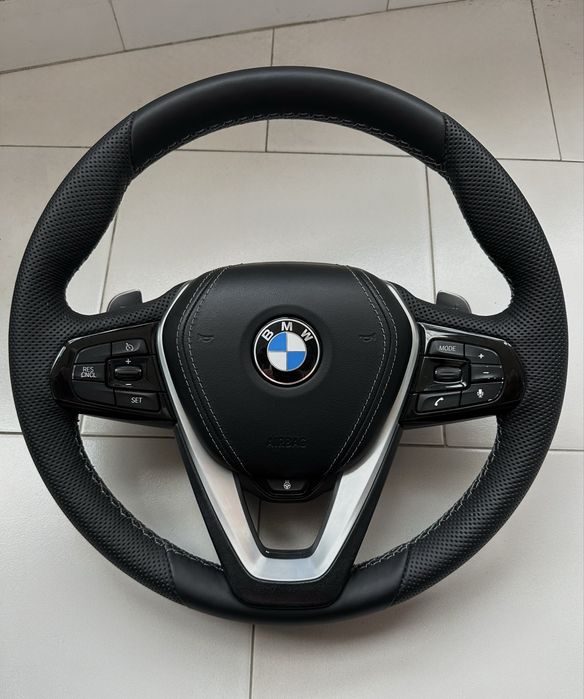 Продавам части за BMW G30 (5 Series)