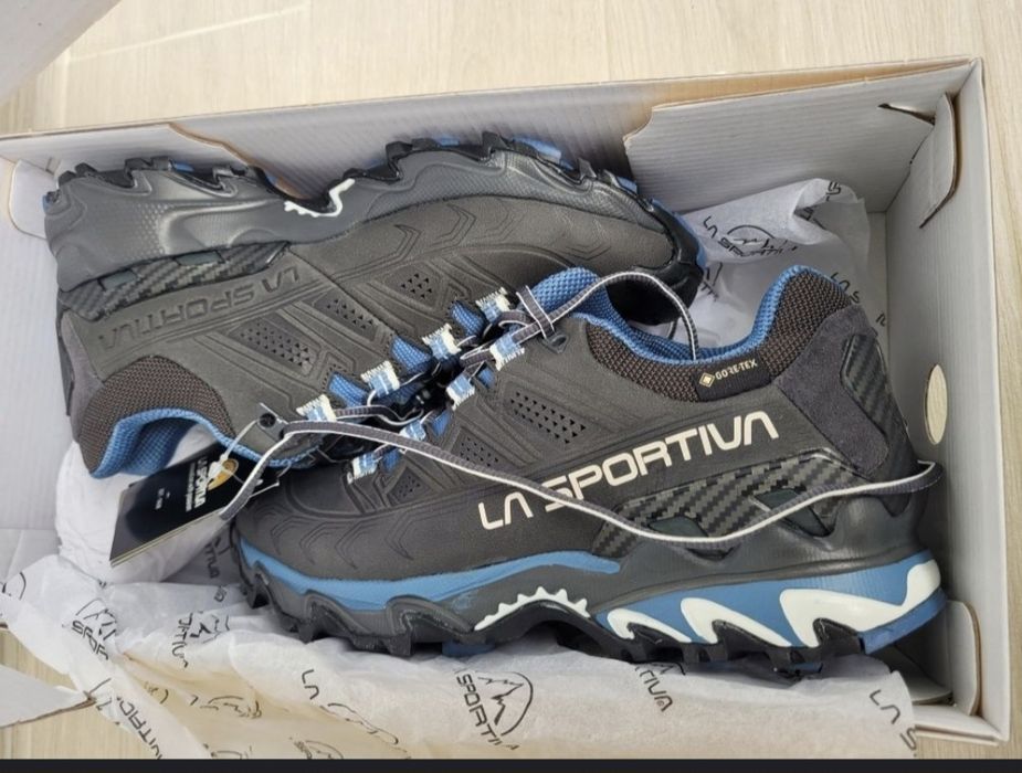 La Sportiva noi cu eticheta