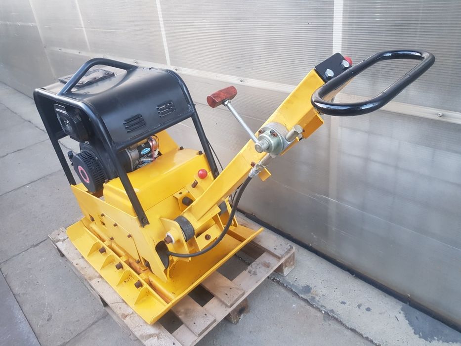 talpa compactoare vibratoare placa vibranta mai compactor diesel 200 k