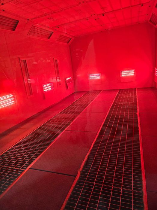 Камера за боядисване на автомобили