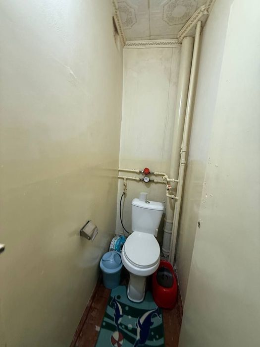 1 xonali kvartira sotiladi