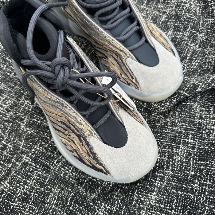 Pantofi Sport Adidas Yeezy QNTM Quantum Amber Tint-100% originali