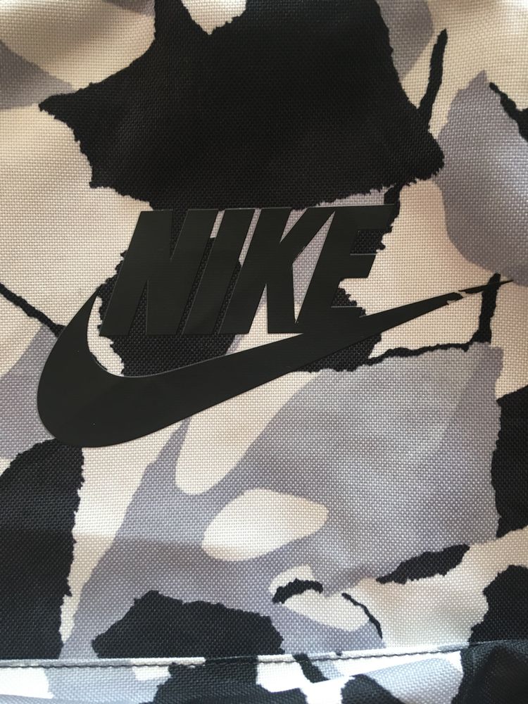Раница на Nike оргинална