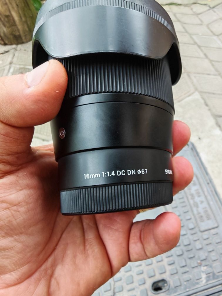Obiectiv foto Sigma 16mm f1.4 Montura Sony