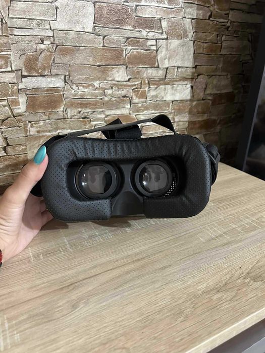 Очила за виртуална реалност – VR за мобилни телефони