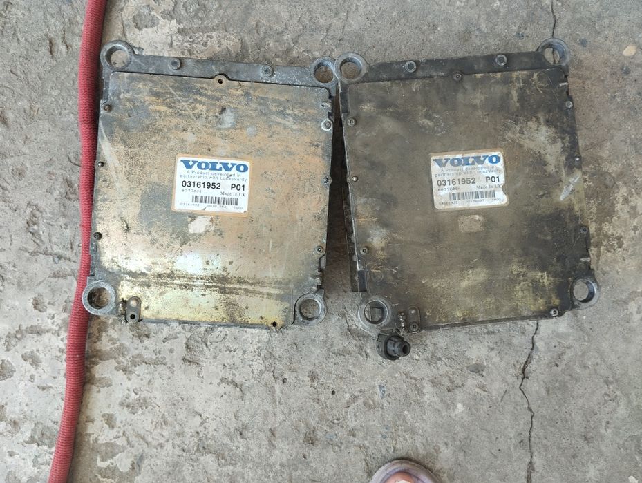 Блок управления двигателем