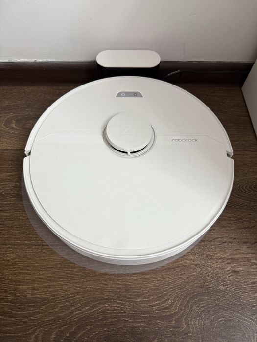 Roborock Q7 la cutie cu consumabile noi