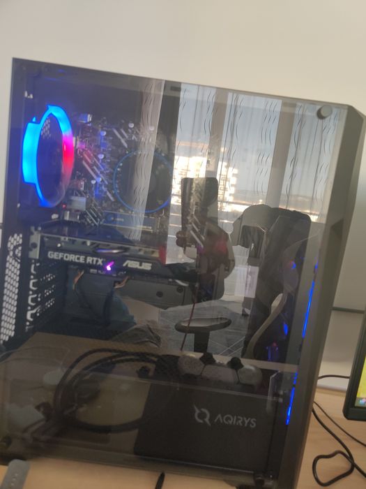 Computer gaming + monitor curbat 165 hz FHD