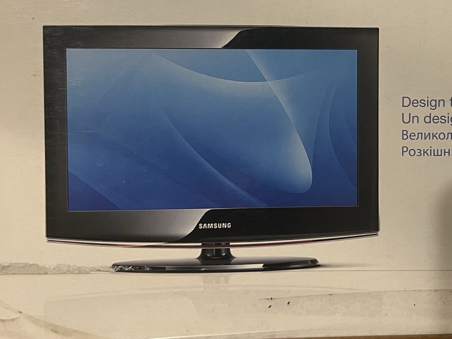 LCD телевизор 22 дюйма